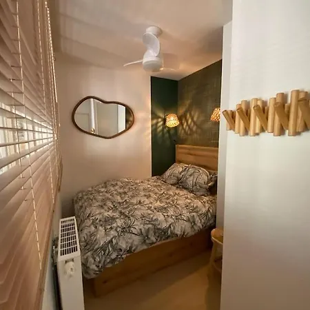 Les Jardins Deganne Apartment