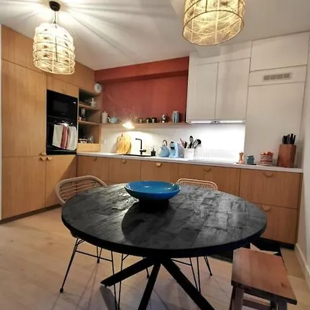 Les Jardins Deganne Apartment